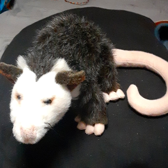 Fiesta Brand Oppossum Stuffed Animal Realistic with Long Tail - Picture 1 of 3